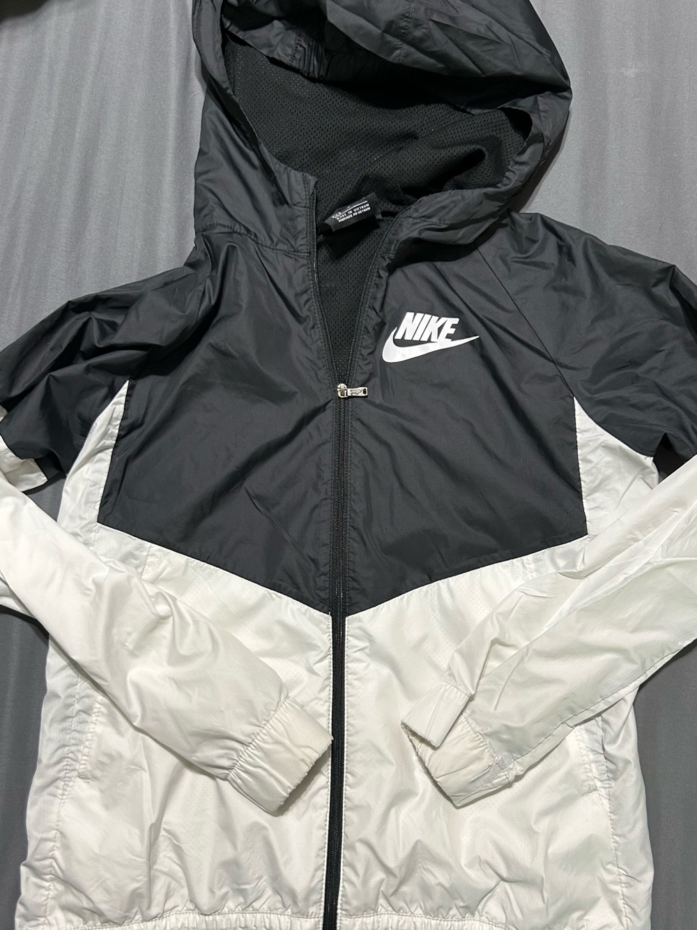 Nike Black & White Kids Hooded Windbreaker Jacket
